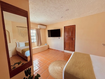 enigmatic hotel experience