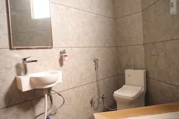 hotel shri radha orchid