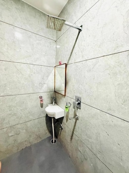 hotel shri radha orchid