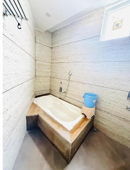 hotel shri radha orchid