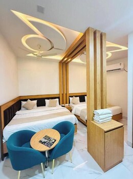 hotel shri radha orchid