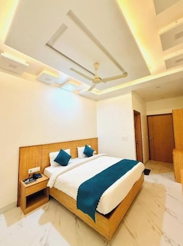 hotel shri radha orchid