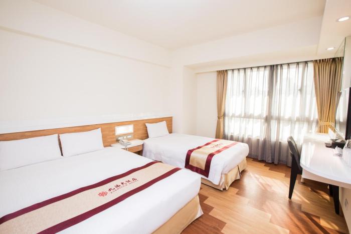 ever luck hotel
