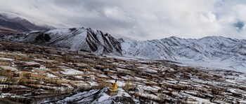 hotel mountain vibes