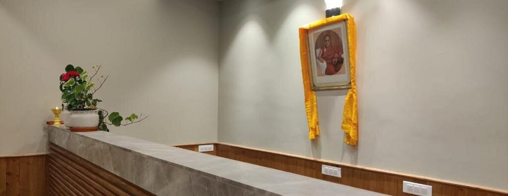 hotel mountain vibes