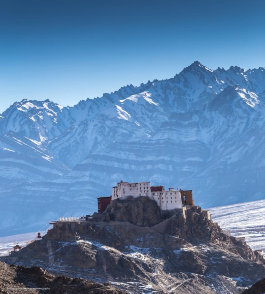 hotel mountain vibes