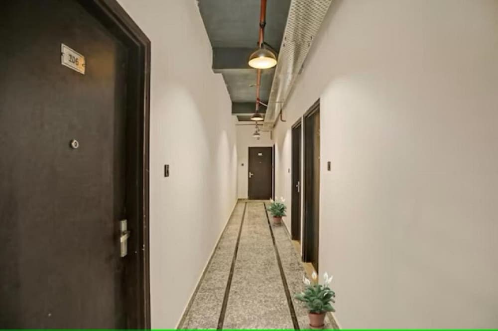 hotel the rasa vasundhara