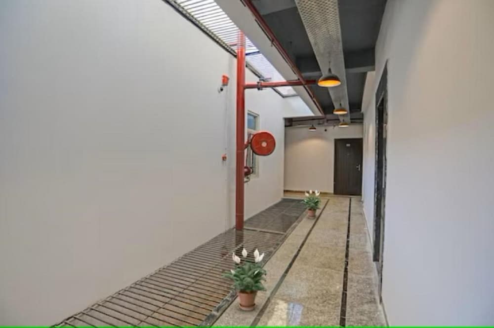 hotel the rasa vasundhara