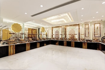 hotel the rasa vasundhara