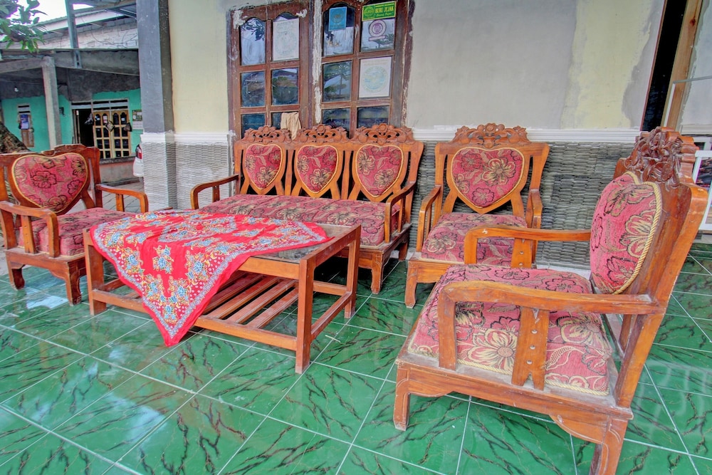 spot on 92882 penginapan 3 bersaudara