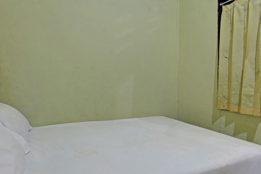 spot on 92882 penginapan 3 bersaudara