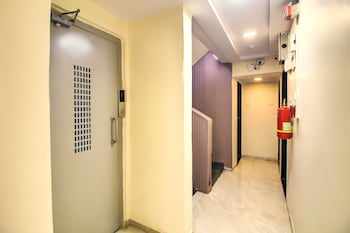 opal comforts a business hotel