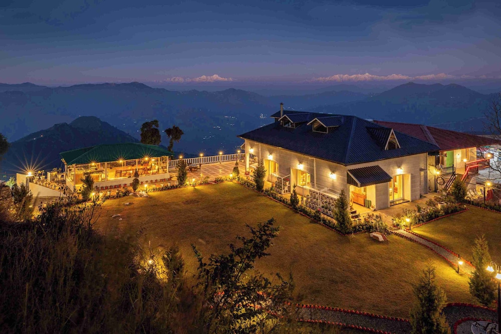 ama stays and trails barefoot bungalow dhanaulti