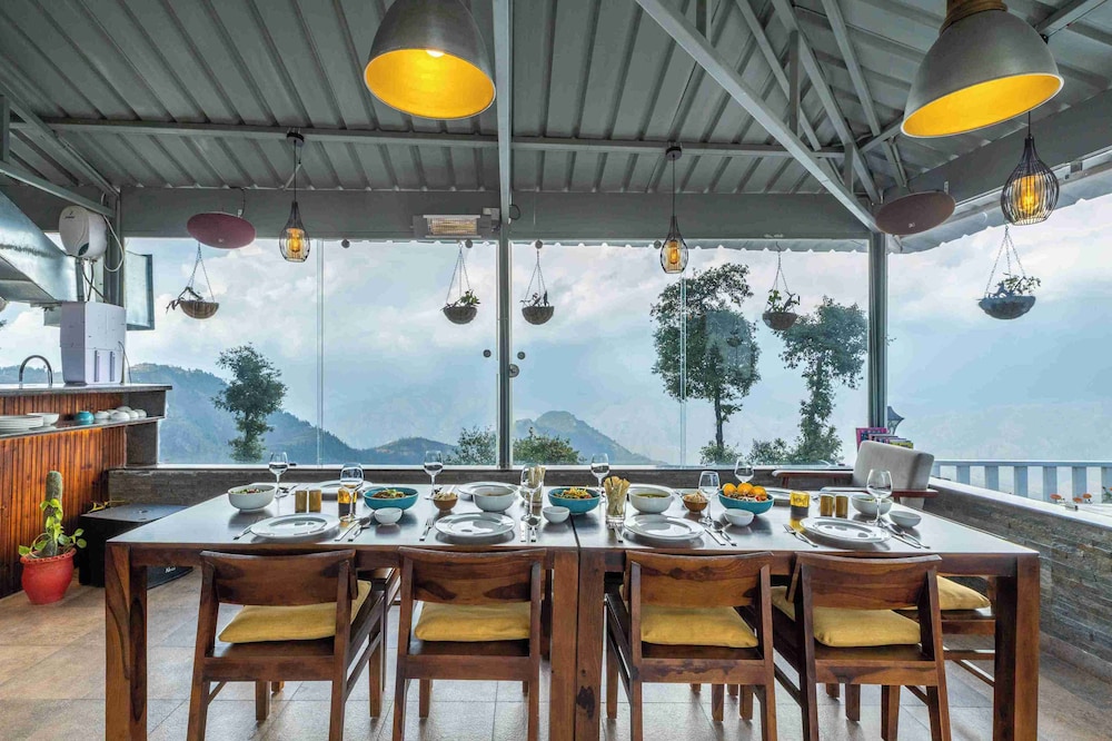 ama stays and trails barefoot bungalow dhanaulti