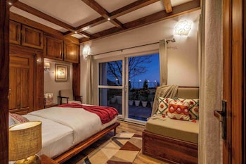 ama stays and trails barefoot bungalow dhanaulti