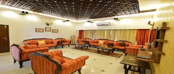 hotel raj hans