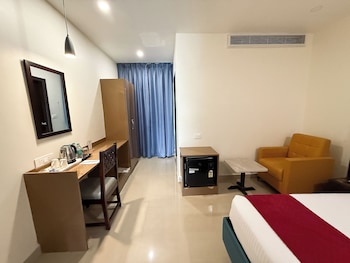 hotel landridge hitech city