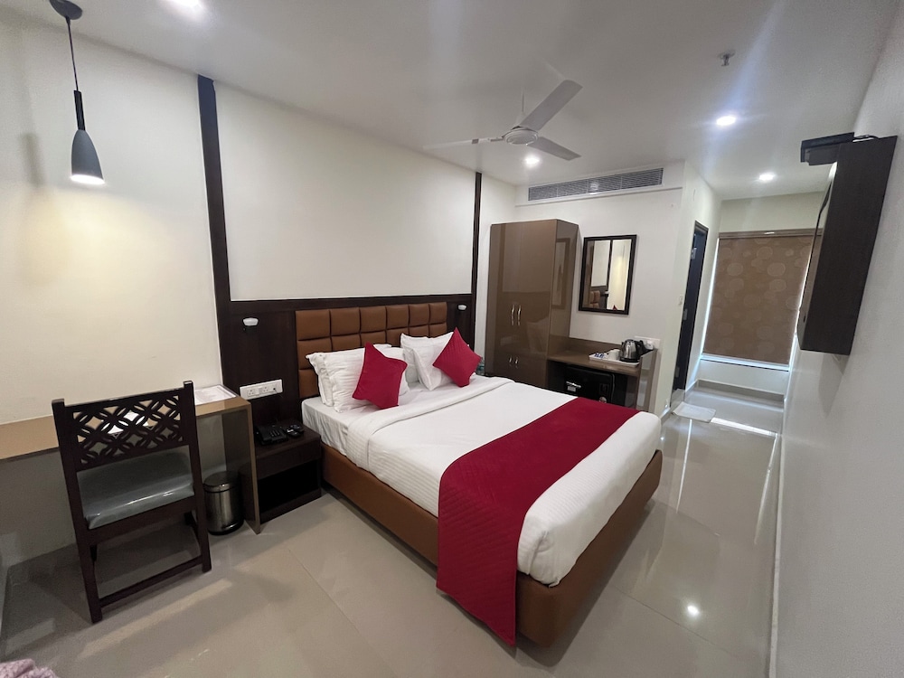 hotel landridge hitech city