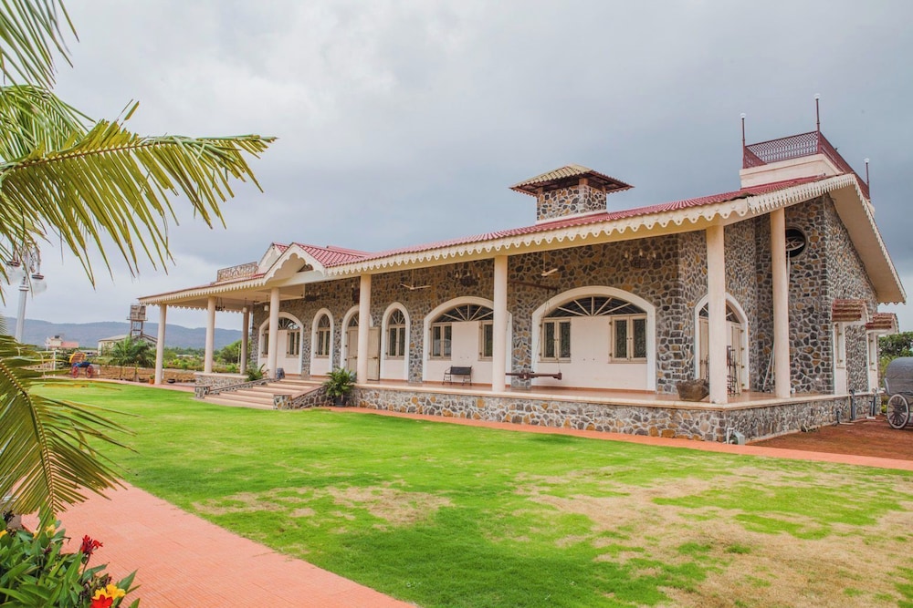 ama stays and trails patus haven lonavala