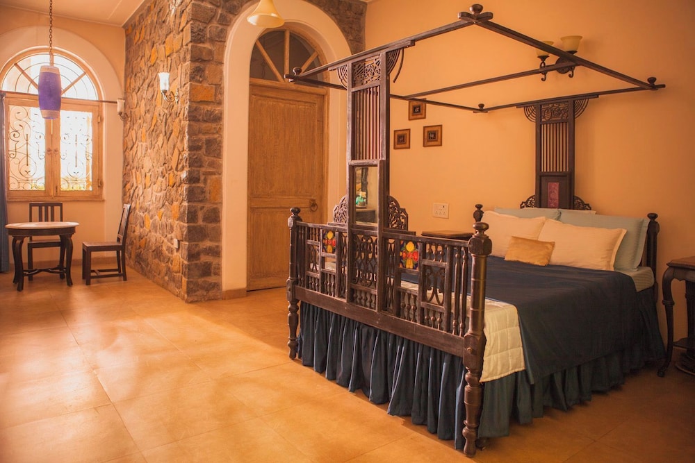 ama stays and trails patus haven lonavala