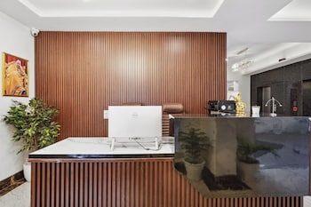 hotel amahi inn