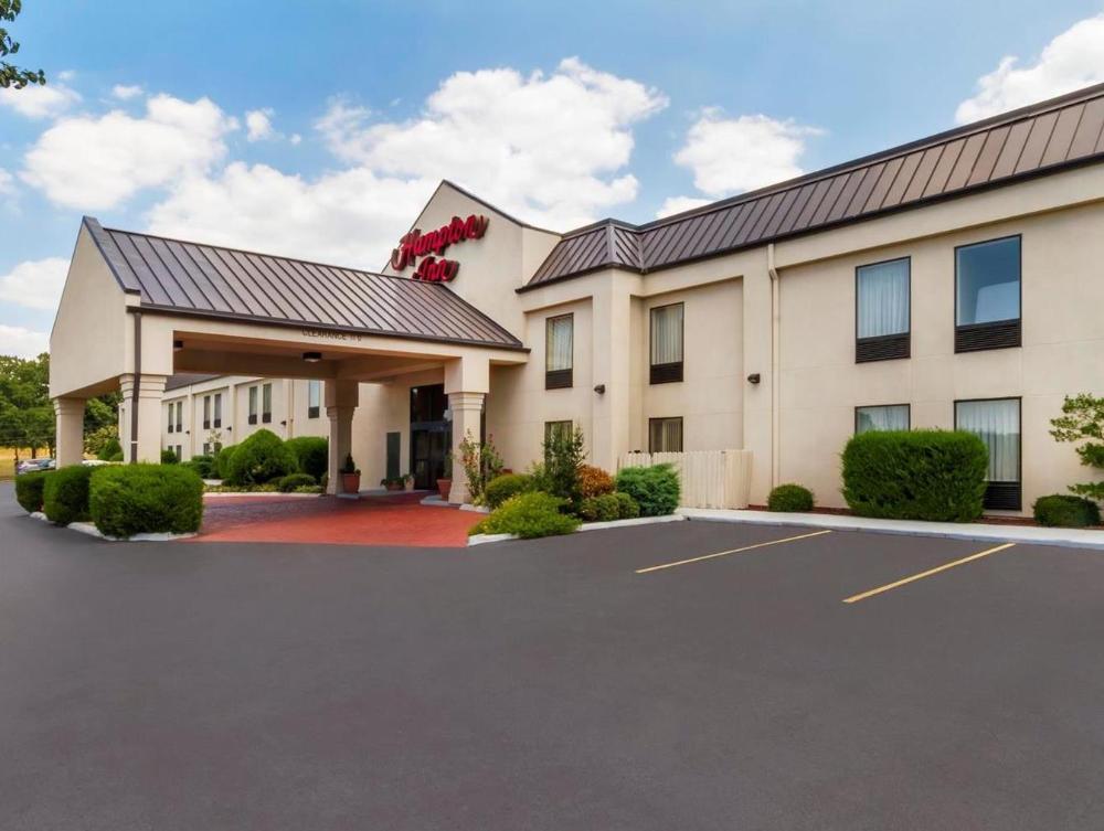 hampton inn forrest city