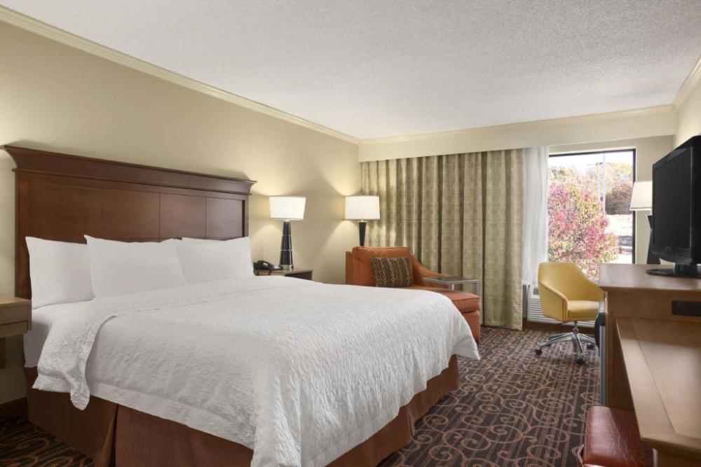 hampton inn forrest city