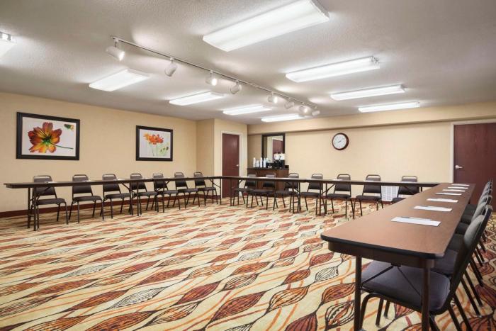 hampton inn forrest city