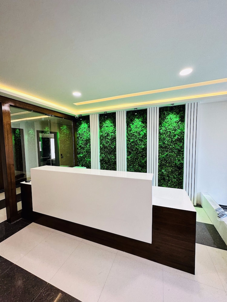 hotel shree palace