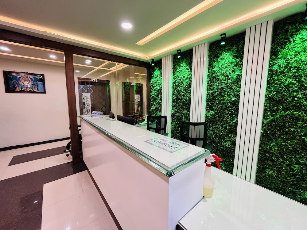 hotel shree palace