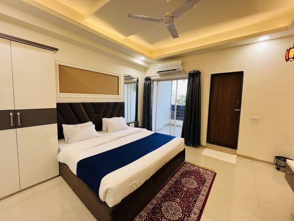 hotel shree palace