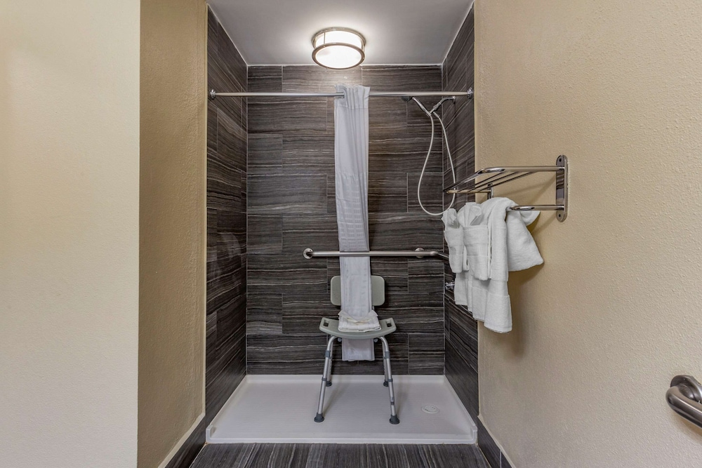 comfort inn fort mill amusement park at carowinds blvd