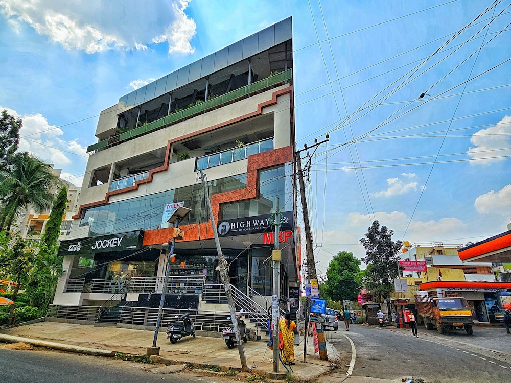 hotel aaryan comforts