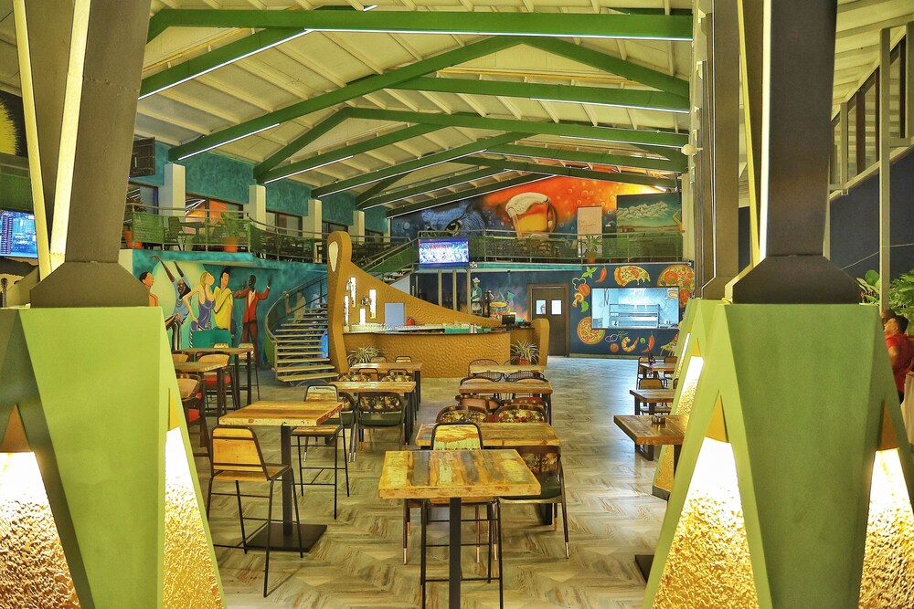 hotel aaryan comforts