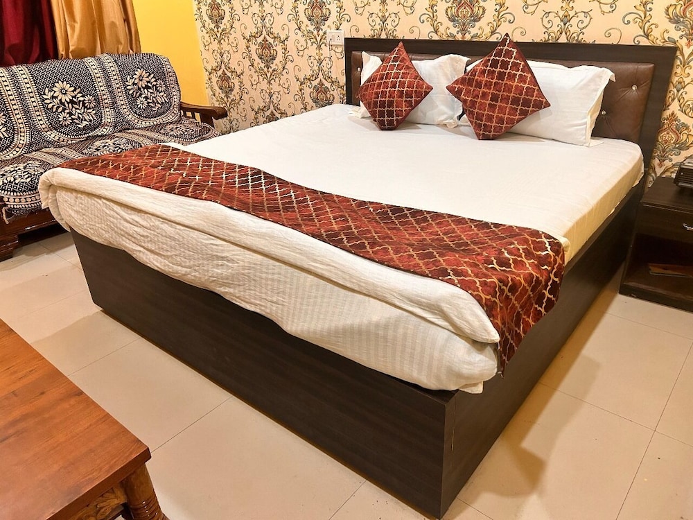 hotel chandrawali