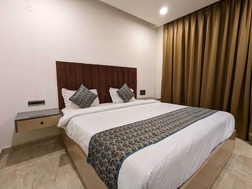 hotel bella residency