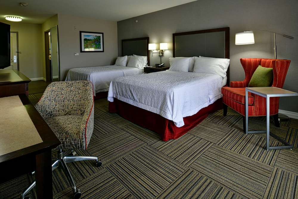 hampton inn and suites fredericksburg