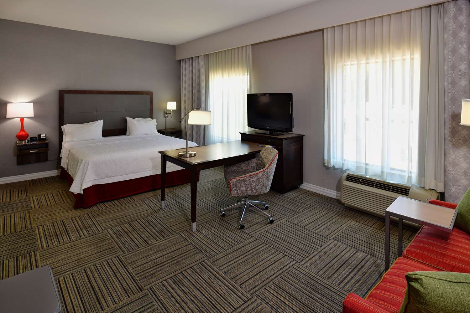 hampton inn and suites fredericksburg