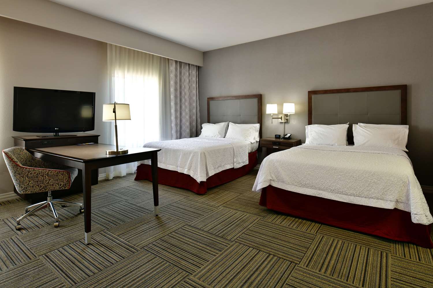 hampton inn and suites fredericksburg