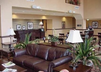 Hampton Inn & Suites Fredericksburg,Fredericksburg>>Bexar County,3 star