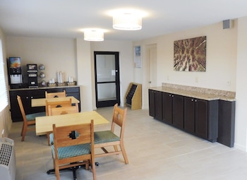 red roof inn fredericksburg south