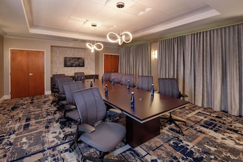 hilton garden inn freeport downtown