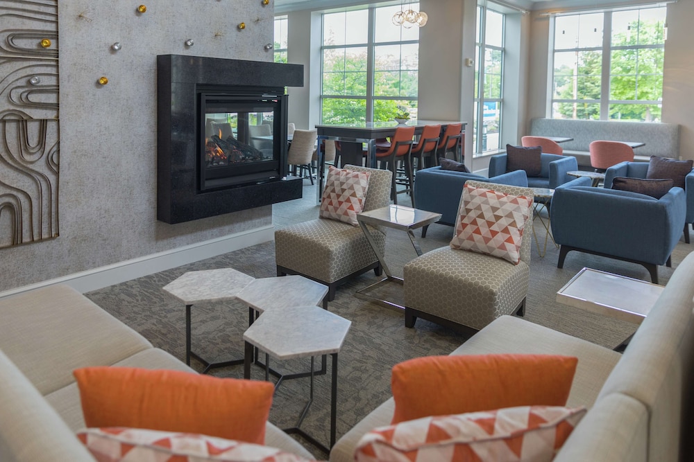 hilton garden inn freeport downtown