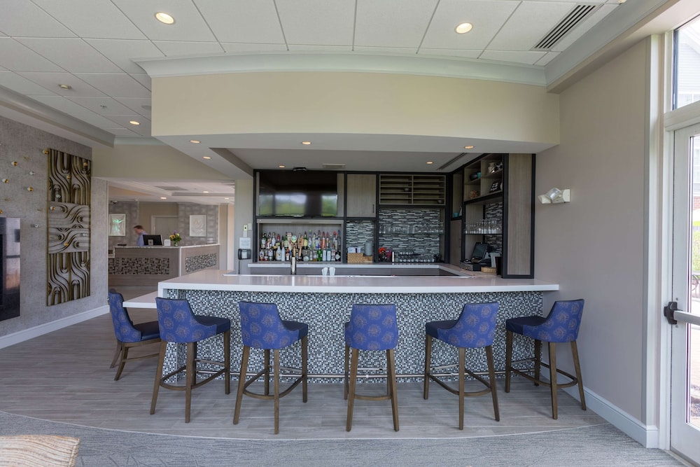 hilton garden inn freeport downtown