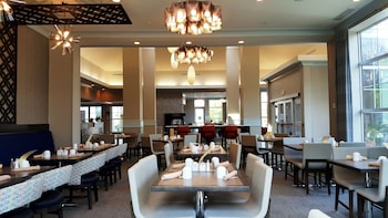 hilton garden inn freeport downtown