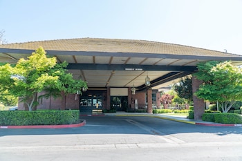 Hotel Piccadilly,Fresno>>Dinuba,3 star