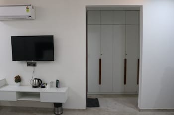 ava hotels and corporates millennium city