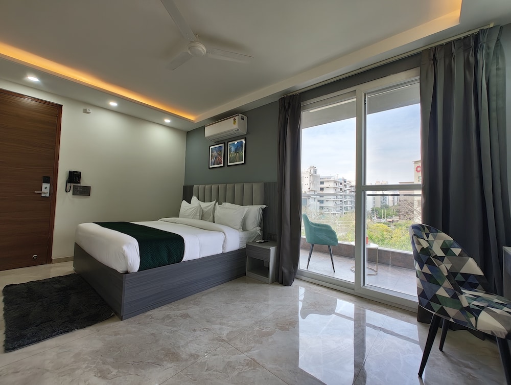 ava hotels and corporates millennium city