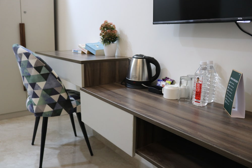 ava hotels and corporates millennium city