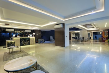 opo hotel iffco chowk